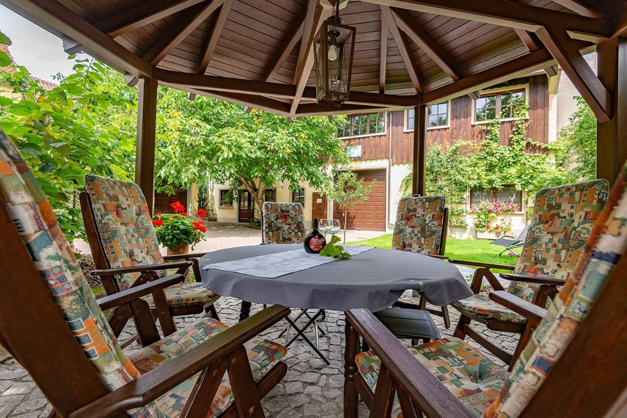 Ferienwohnung Nesselbachtal ノイシュタット・アン・デア・アイシュ エクステリア 写真